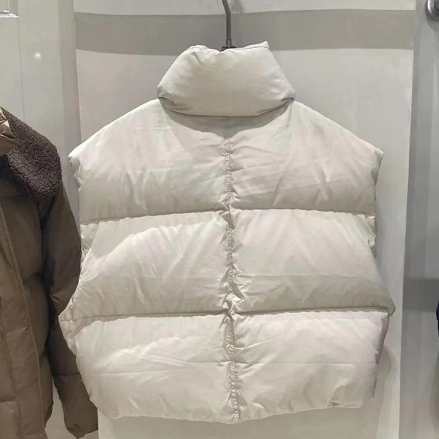Women's New Hooded Short Loose Vest Outside The Vest Down Jacket Vest Boy Outdoor