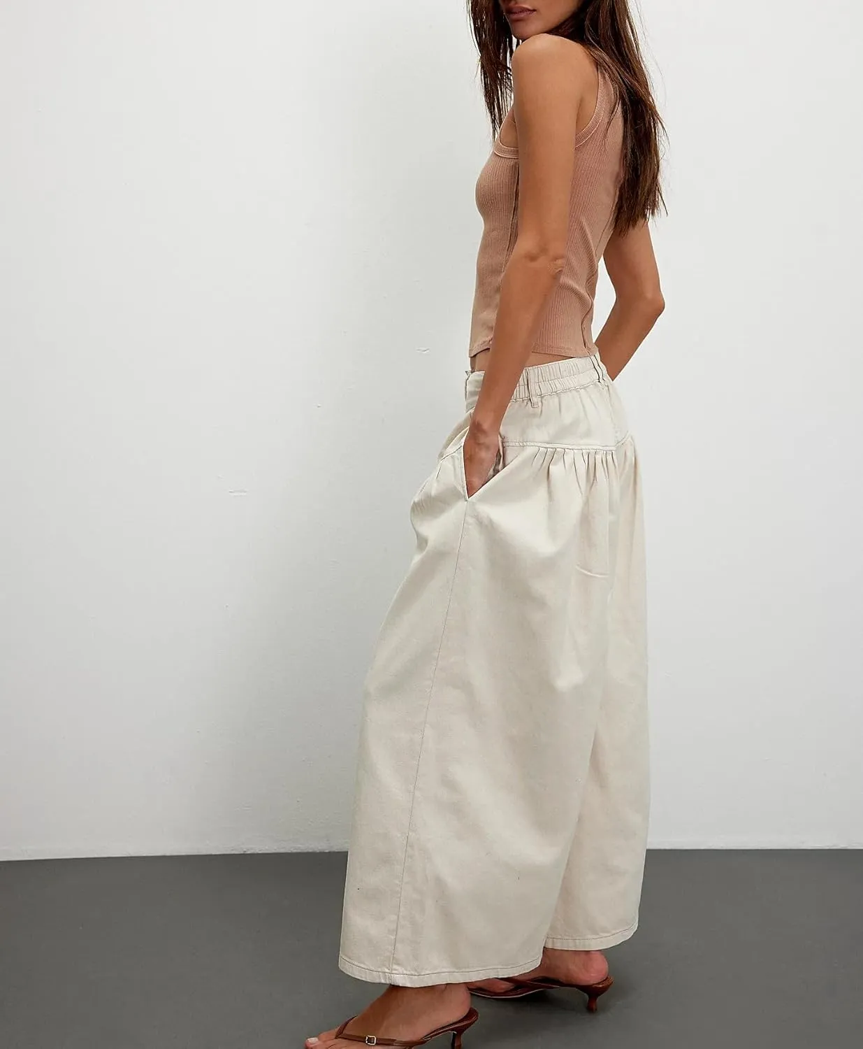 Women's Wide Leg Jeans High Waisted Baggy Cropped Denim Pants with Pleated Ruffles & Pockets